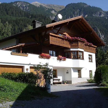 Apartmán Apart Elisabeth Pettneu am Arlberg Exteriér fotografie